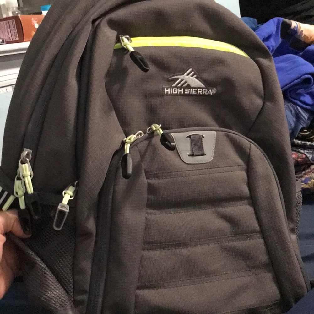 High Sierra Napsack.